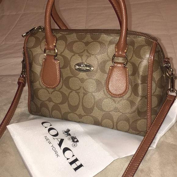 Coach Handbags - New Coach Cc logo handbag / strap for crossbody